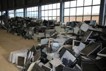 E-waste, i rifiuti elettrici ed elettronici ci stanno invadendo!!